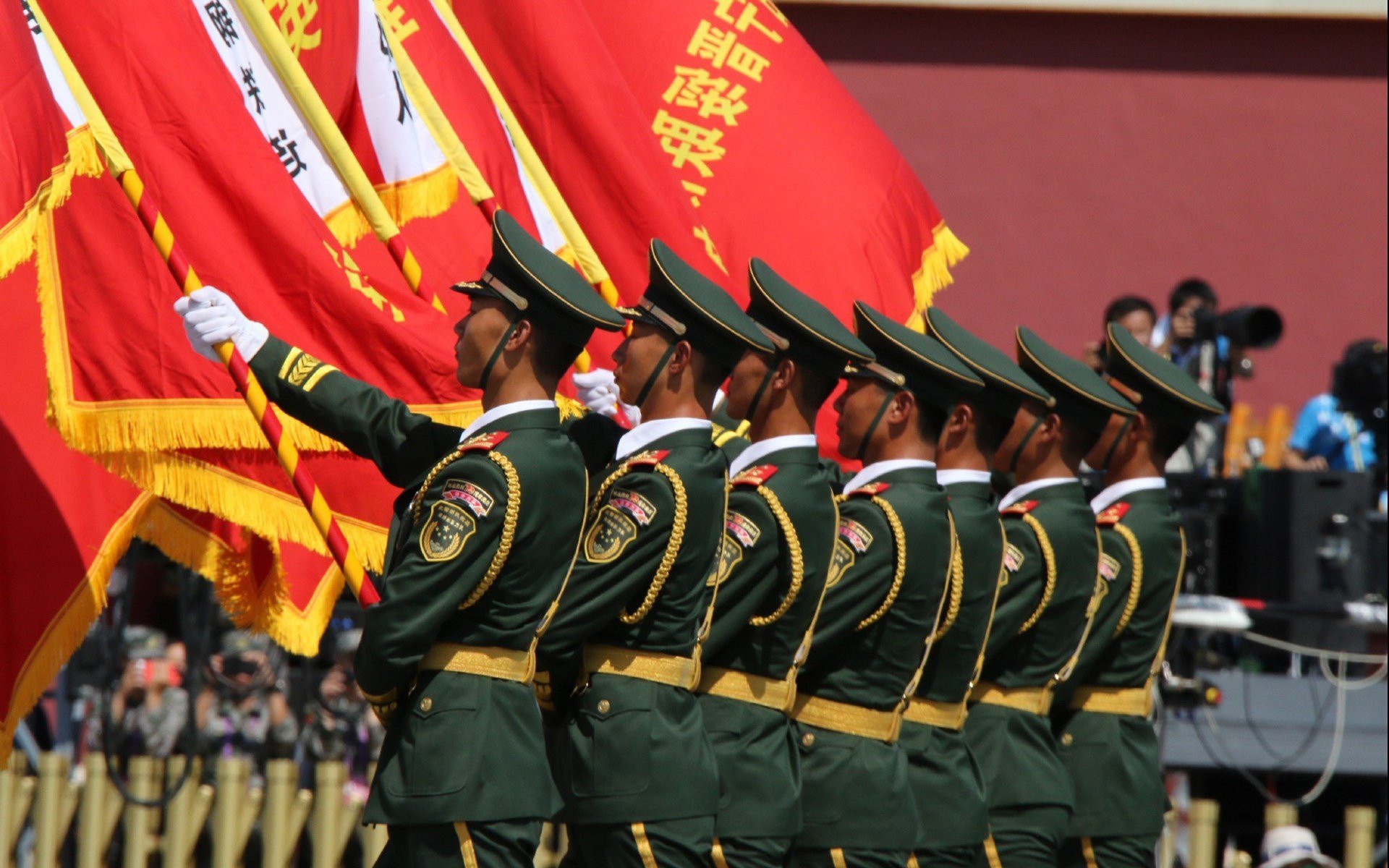 AYX官网-里根·史密斯精准起跳成夺冠关键，里斯史密斯